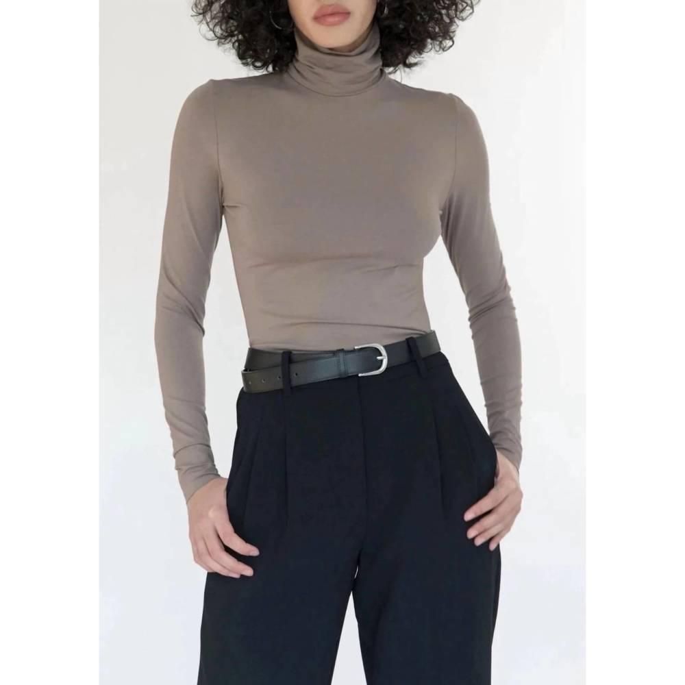 NEW TROIS mulder top in sable